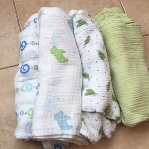Muslin swaddles Aden & Anais